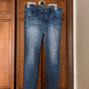 Women’s American eagle jeggings